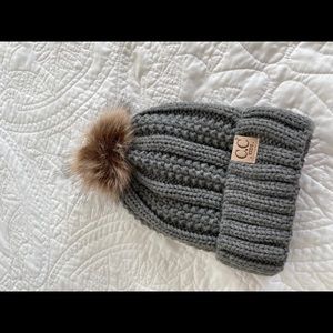 Super warm grey CC beanie with puff
